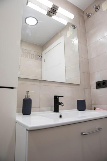 Apartamento Ventanal Ateca Bagian luar foto